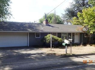 816 E 4th Ave, Sutherlin, OR 97479