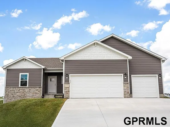 17008 Craig St, Bennington, NE 68007