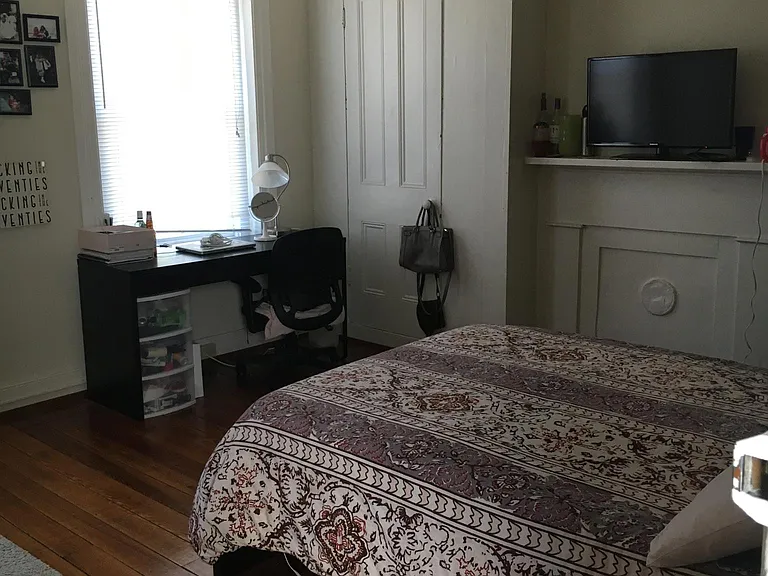 123 S Cherry St — Photo 7