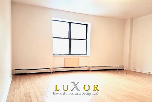 Rented by Luxor Homes & Investment Realty | media 8
