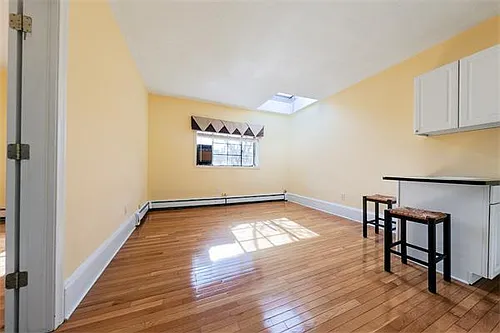 511 Beacon St #12 Photo 1