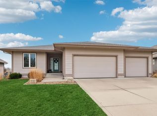 1315 Bailey Ct, Adel, IA 50003