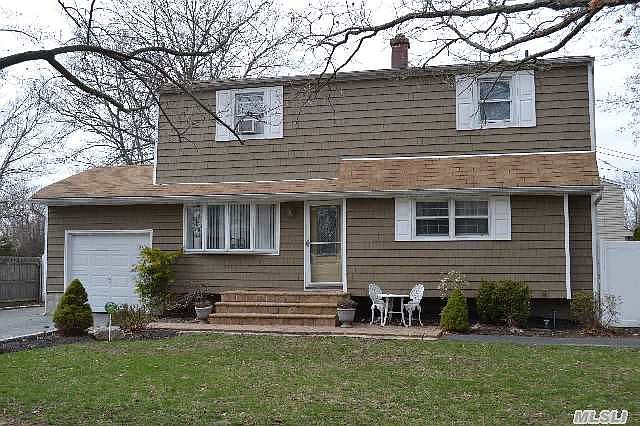 1st image of 26 Norwalk Ln