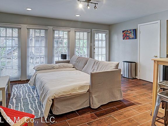 3rd image of 2316 Hazard St #2316-1/2-4