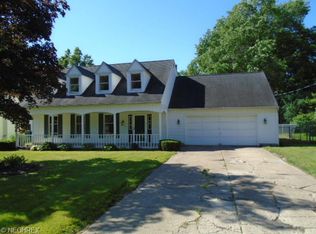 47915 Cooper Foster Park Rd, Amherst, OH 44001
