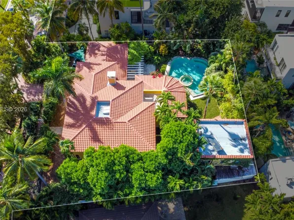 2050 Alton Rd, Miami Beach, FL 33140