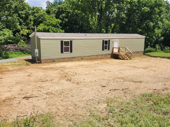 556 Cody Ln, Henning, TN 38041