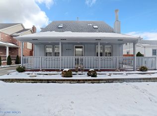 6831 W 96th St, Oak Lawn, IL 60453