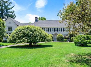 40 Mamaroneck Rd, Scarsdale, NY 10583