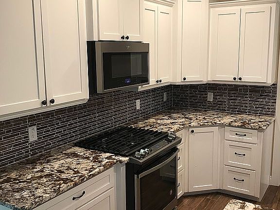 5th image of 6511 Timbercreek Dr