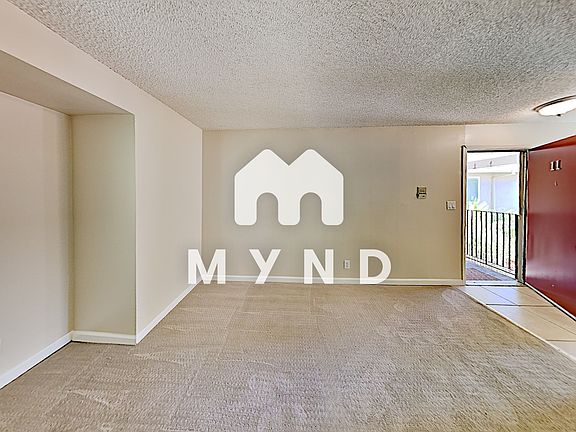 3rd image of 1328 D St APT 11