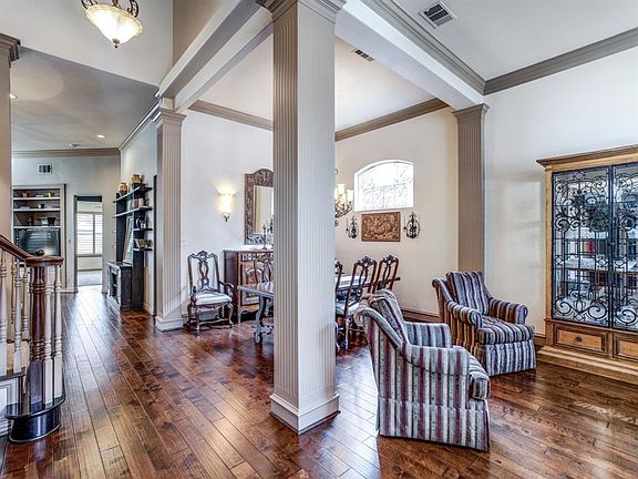 4th image of 2615 Brookside Ct