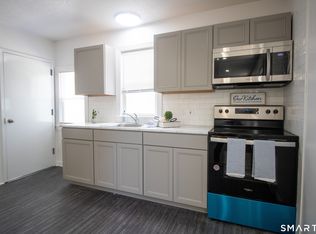 12 Home St APT 2, New London, CT 06320