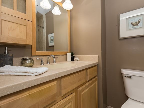 3rd image of 2727 Wayfaring Ln APT C