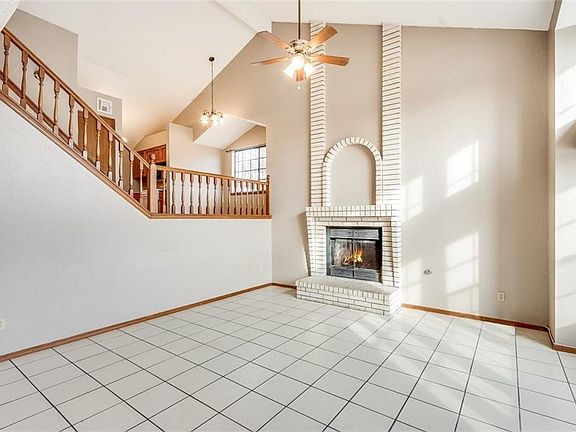 2nd image of 11409 Lake Alice Ct