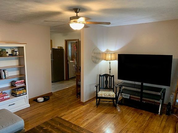 5th image of 1826 Haskett Ave