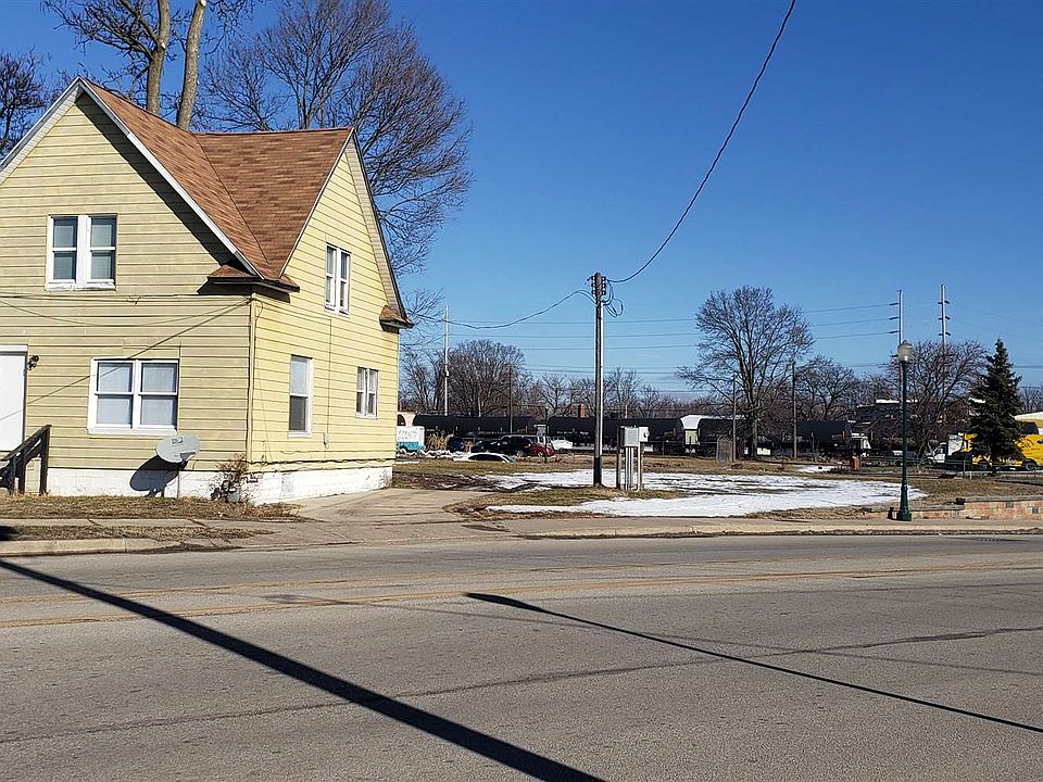 1st image of 400 E Indiana Ave