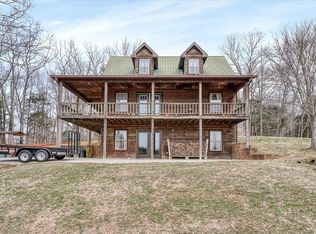 334 Farmer Rd, Quebeck, TN 38579