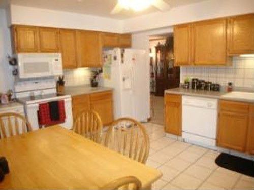5th image of 1703 S Fernandez Ave