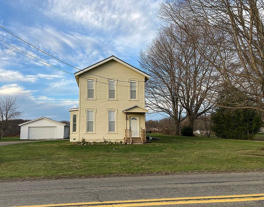 1st image of 956 Depot Rd