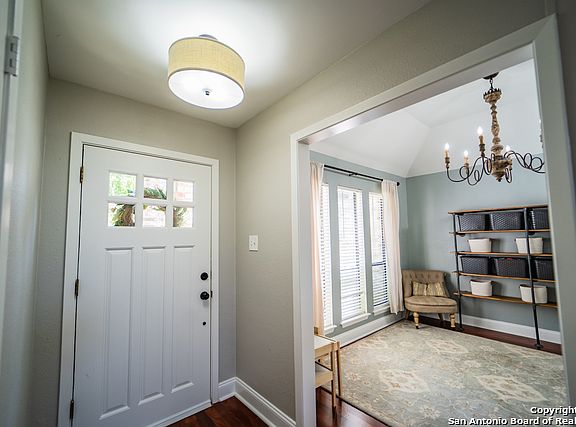 4th image of 2451 Blue Quail St