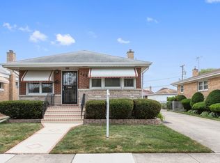 445 Rice Ave, Bellwood, IL 60104