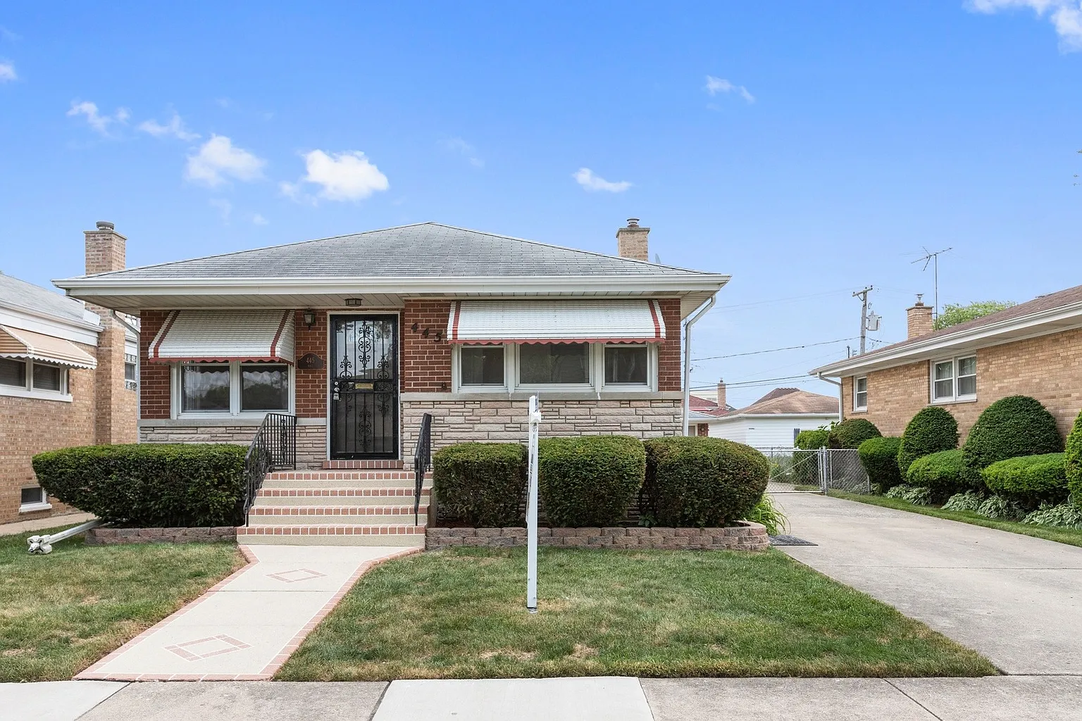 445 Rice Ave photo 1