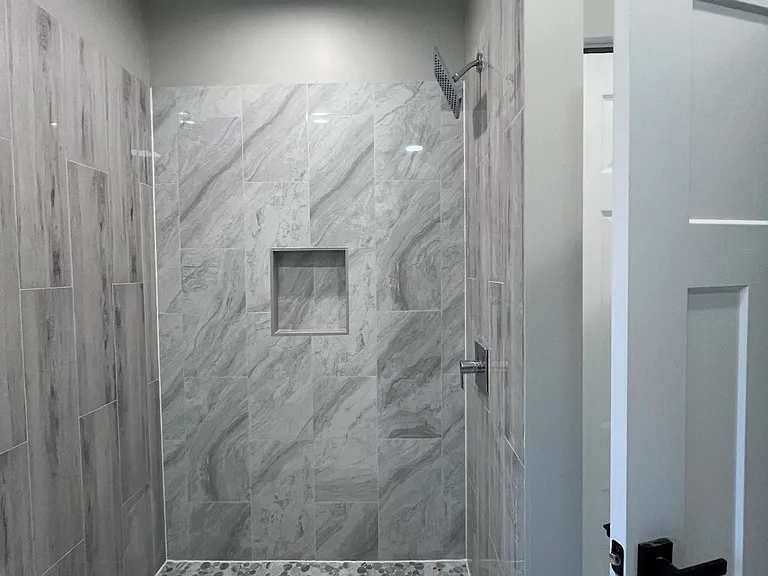 429 N Leamington Ave #2 — Photo 5