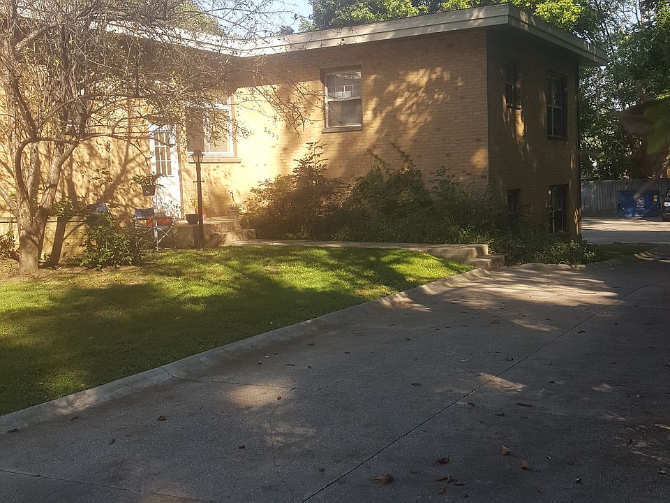 1st image of 2039 4th St APT 2