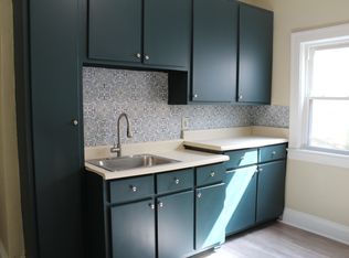 957 E 143rd St APT 1, Cleveland, OH 44110