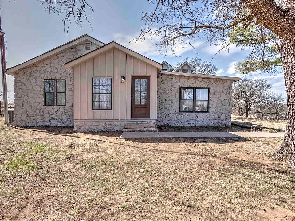 1st image of 3105 S Plainsman Rd