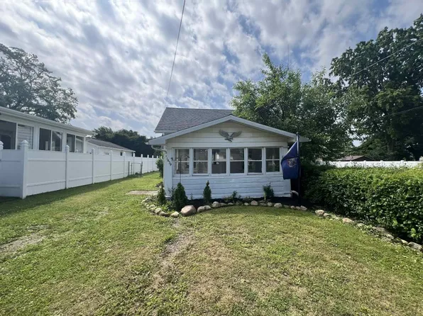 1839 W 32nd St, Erie, PA 16508