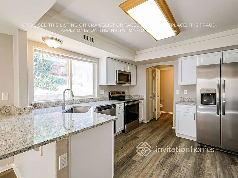 21166 E 40th Pl — Photo 7