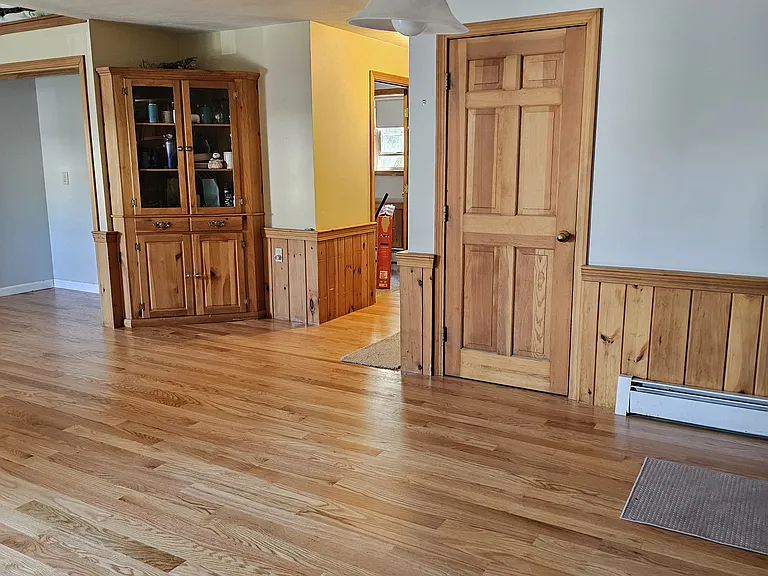144 Baker St #1R — Photo 12