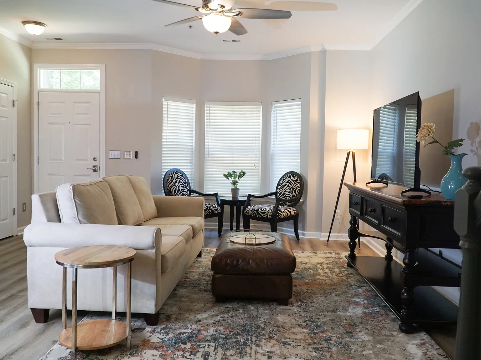 2225 Raven Rd — Photo 4