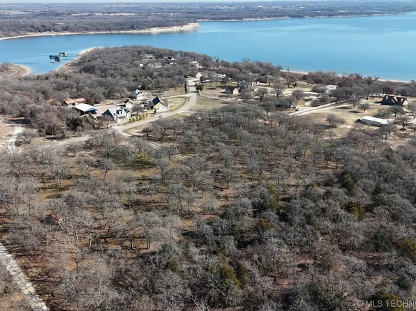 4 Hummingbird Ln, Kingston, OK 73439
