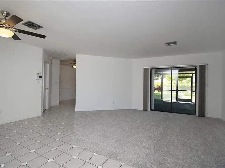 224 Erie Dr — Photo 2