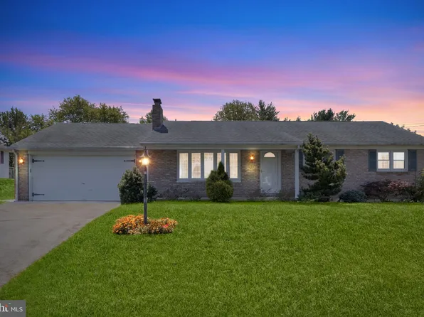 2254 Sycamore Rd, York, PA 17408