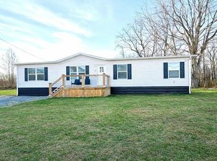 7951 Gatewood Rd, Fayetteville, WV 25840