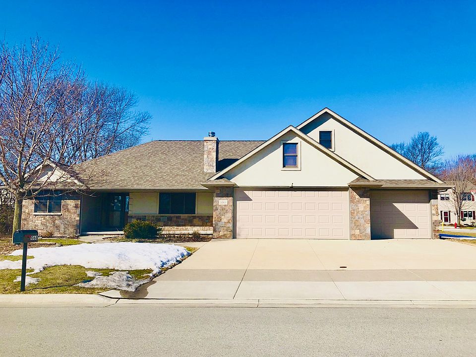1st image of 1068 Silver Birch Dr