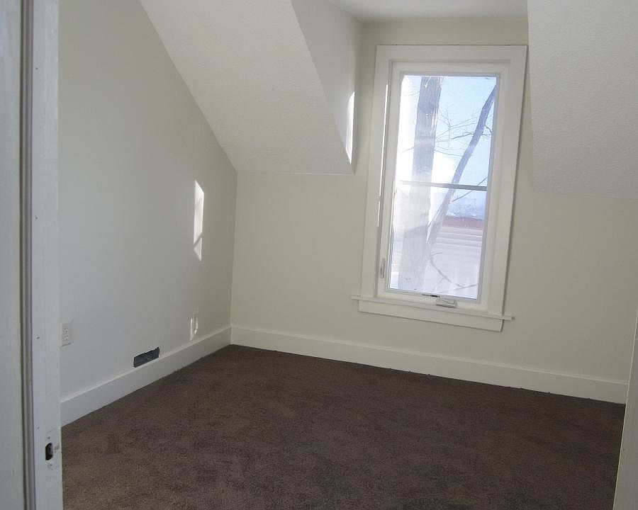 1st image of 2614 Upton Ave N