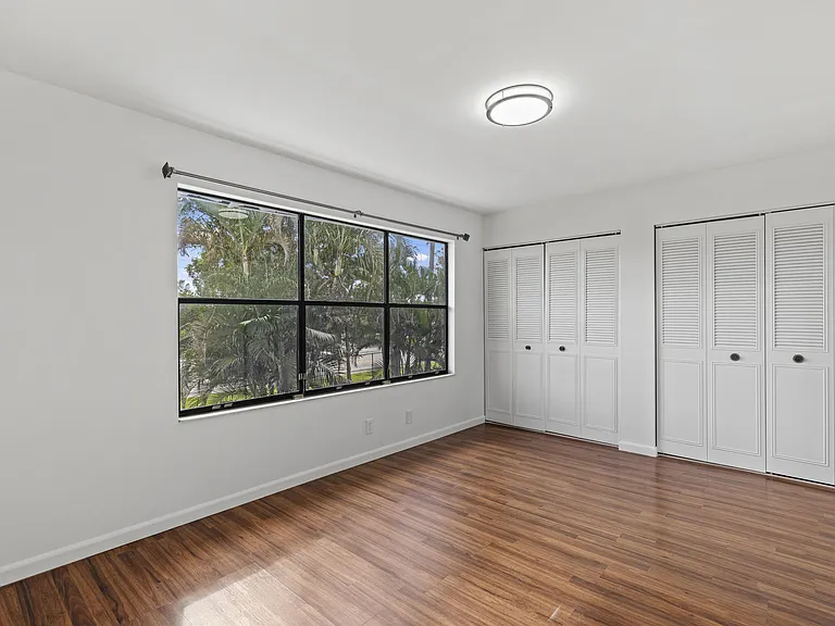 814 Hill Dr #C — Photo 17