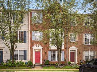 13667 Saint Johns Wood Pl, Herndon, VA