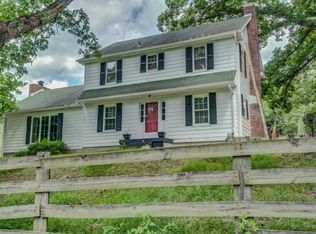 2211 Quillman Hill Rd, Louisville, KY 40214