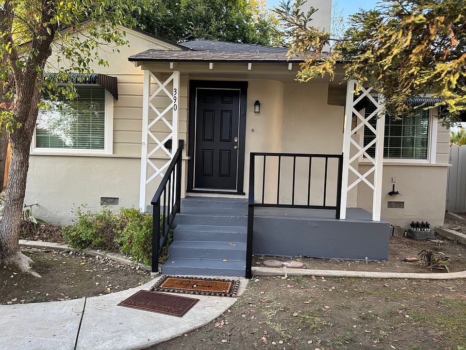 1st image of 390 Balsam Ave