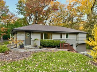 4627 Pleasantwood Rd, Minnetonka, MN 55343