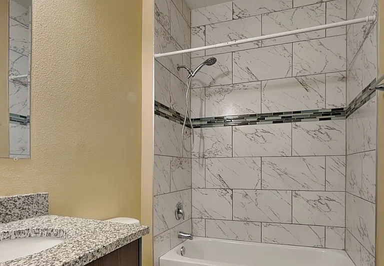 5017 SW 165th Street Rd — Photo 9