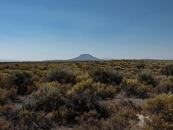 3rd image of 2931 Christmas Valley Hwy