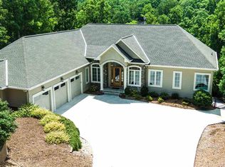 229 S Summit Dr, Seneca, SC 29672