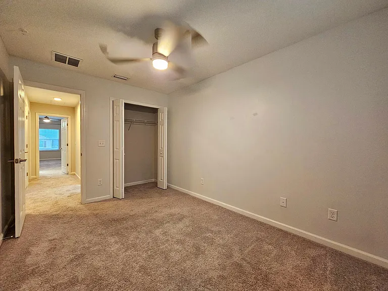 144 Paradas Pl — Photo 6